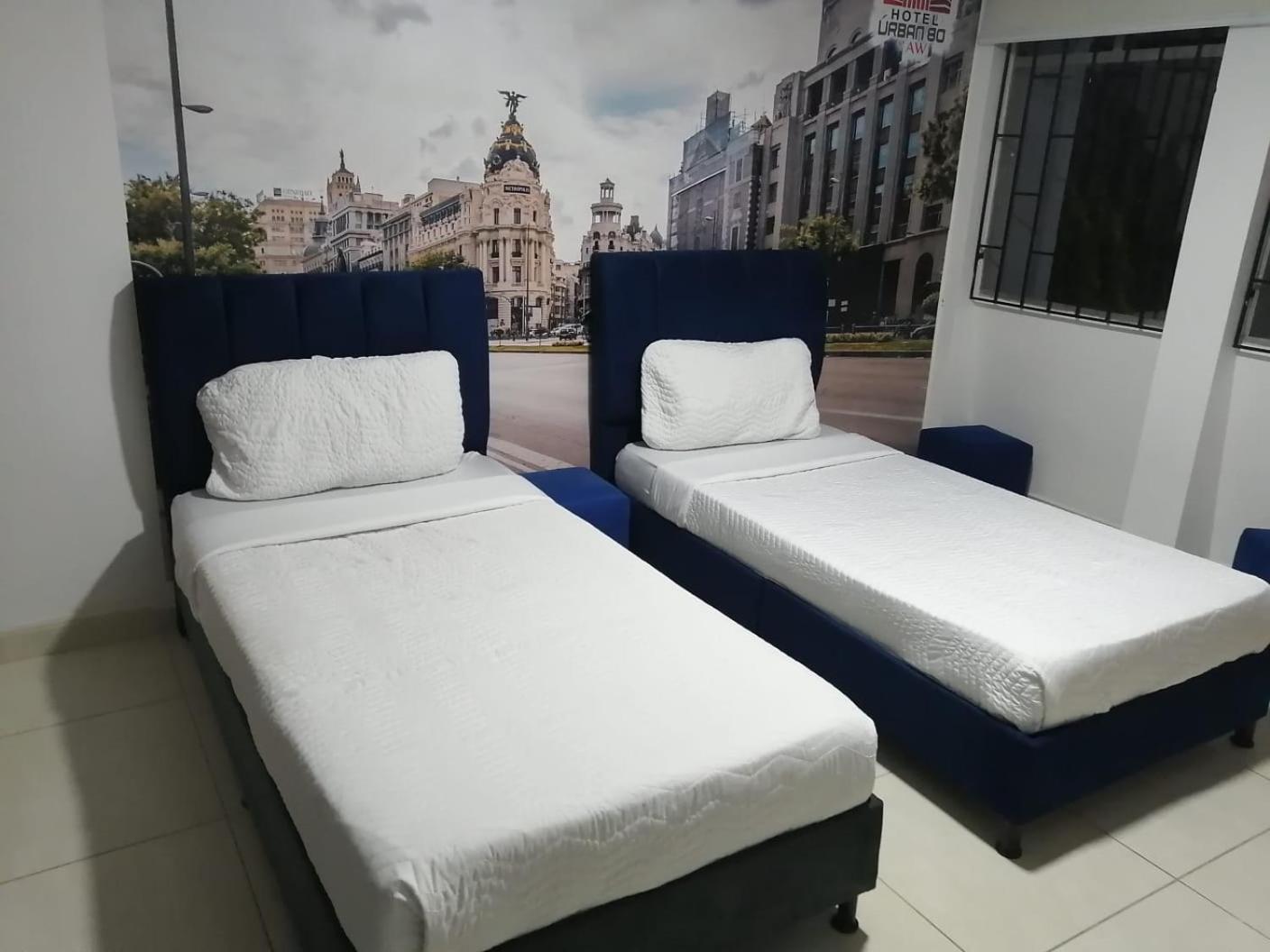 Aw Hotel Urban 80 Μεντεγίν Εξωτερικό φωτογραφία