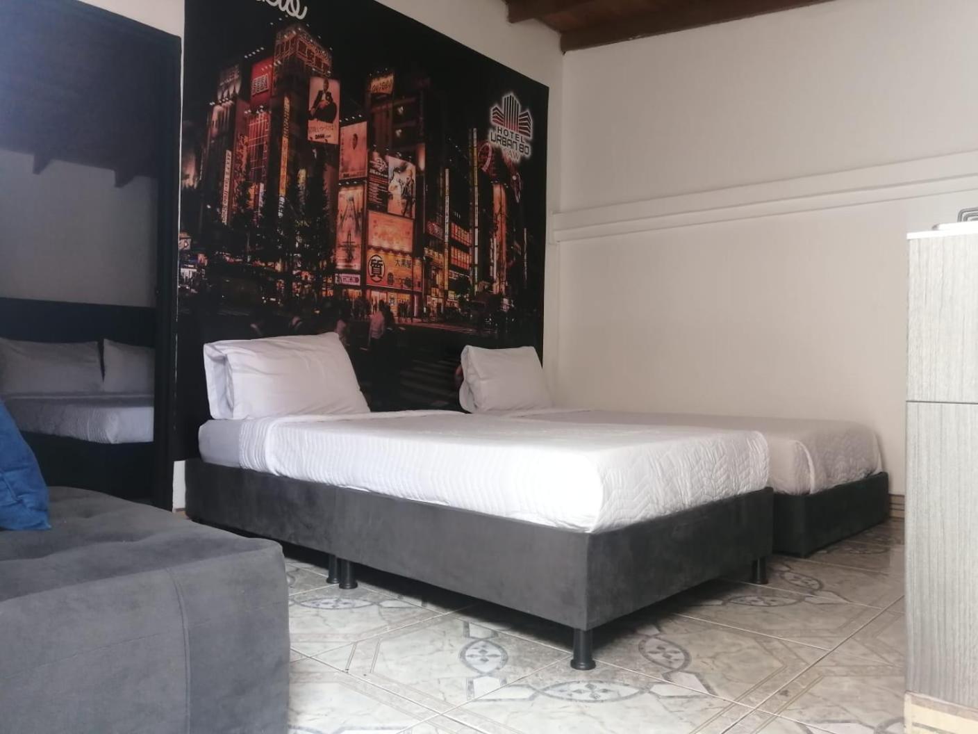 Aw Hotel Urban 80 Μεντεγίν Εξωτερικό φωτογραφία